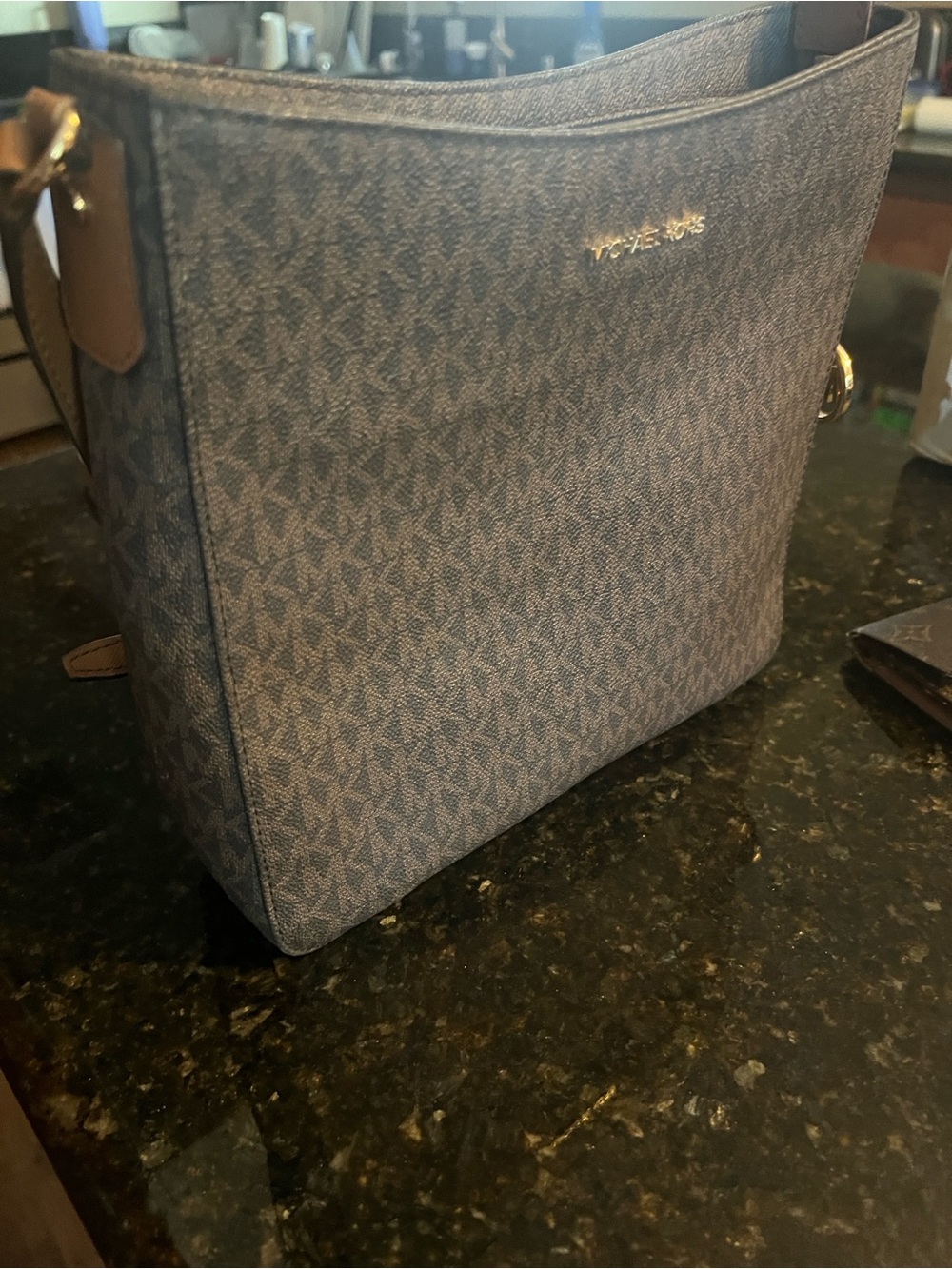 Michael Kors Gray Signature Monogram Messenger Bag - Picture 2 of 10